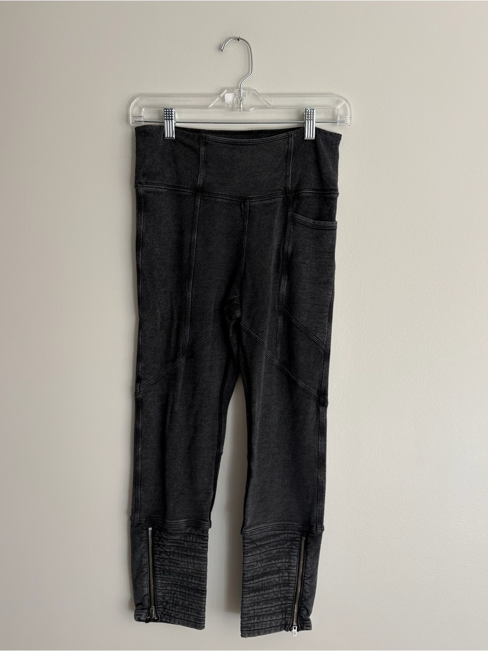 FP Movement by Free People "Get On It" Zipper Ankle Moto Leggings Size M
